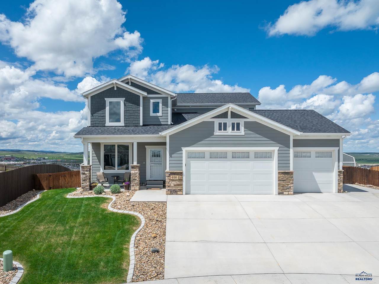 650 Solomon Ct - Photo 1