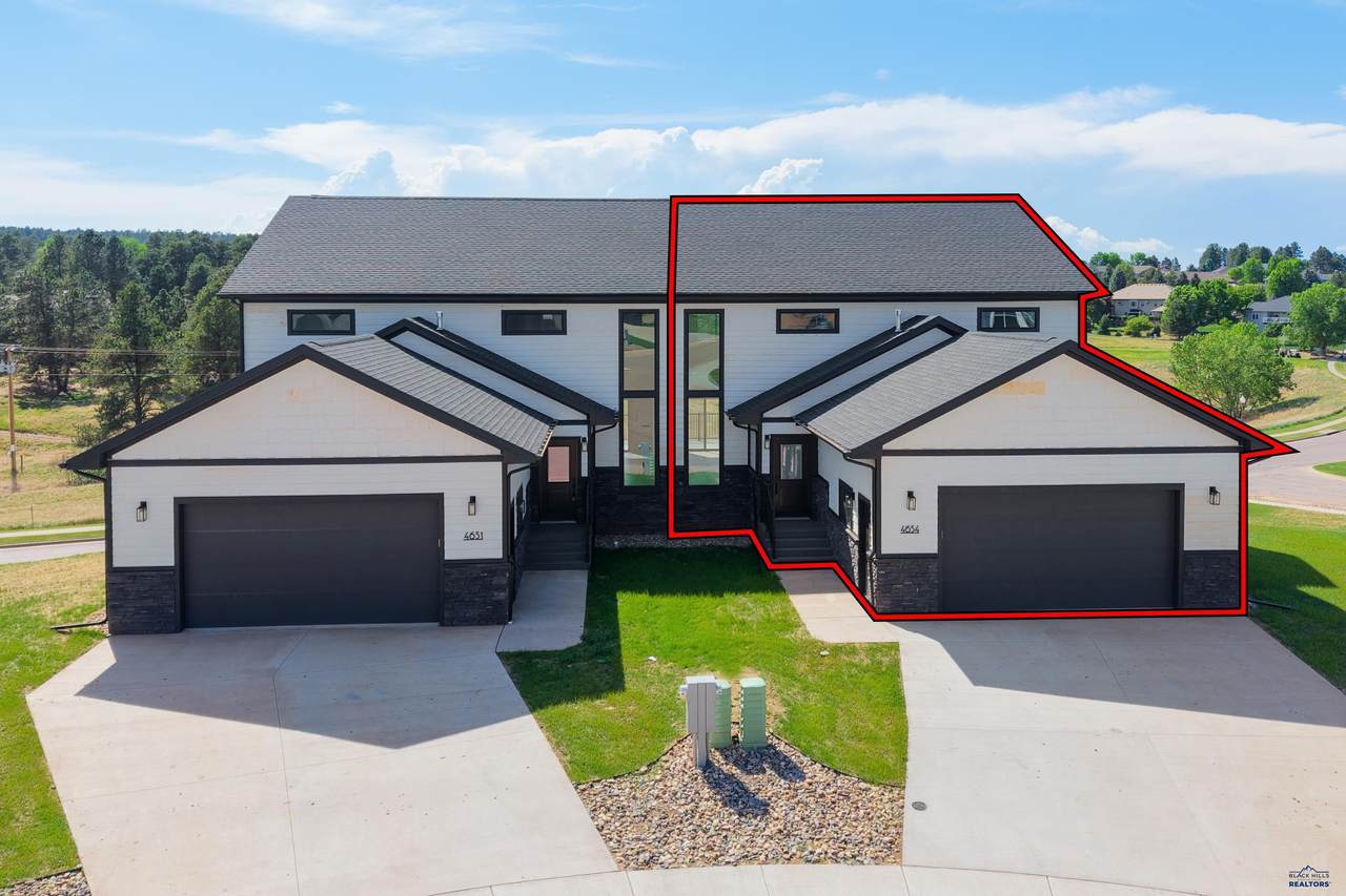 4654 Wickham Ct - Photo 1