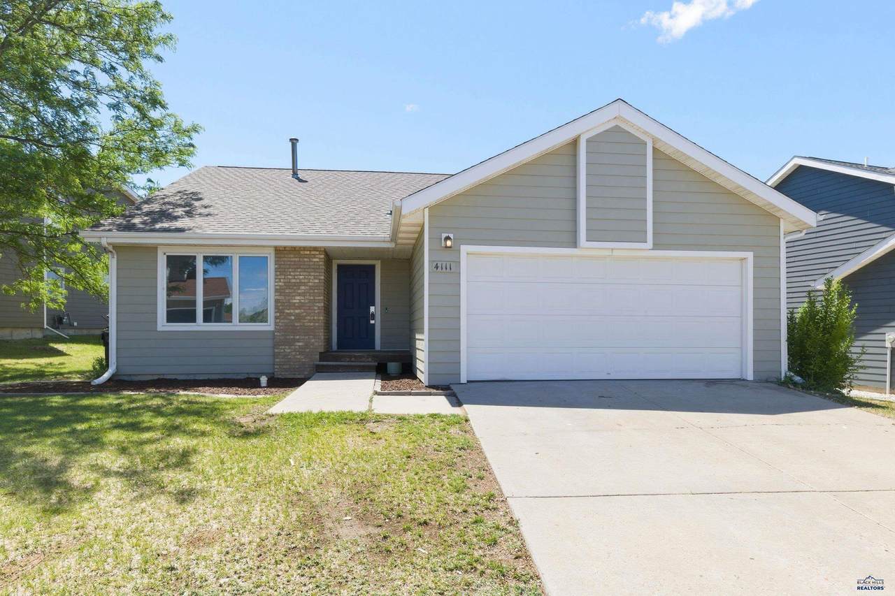 4111 Wild Flower Dr - Photo 1