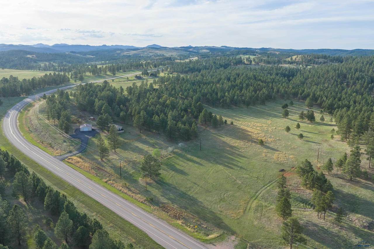 https://bt-photos.global.ssl.fastly.net/blackhills/1280_boomver_1_179387-2.jpg