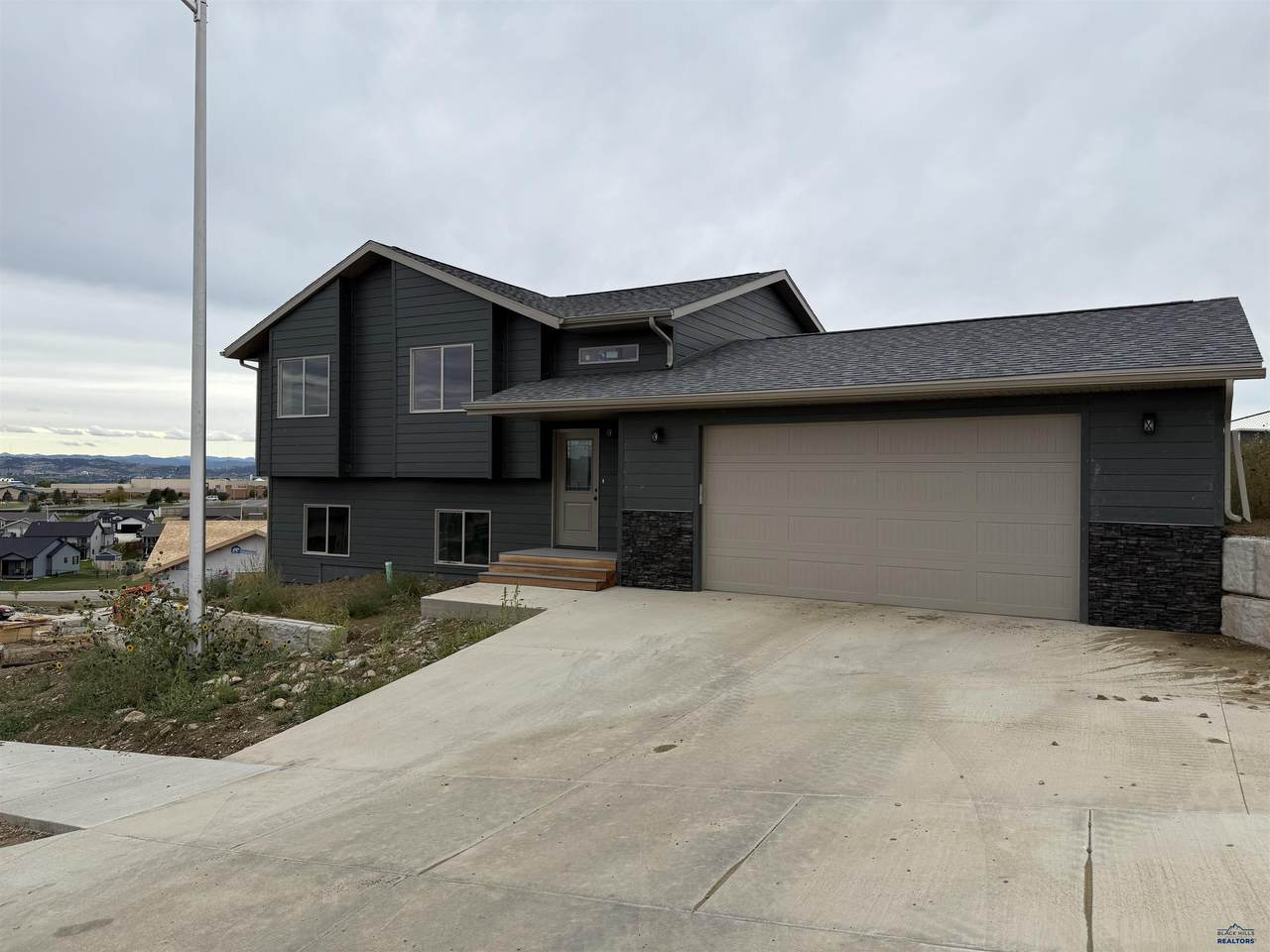 5336 Silverton St - Photo 1