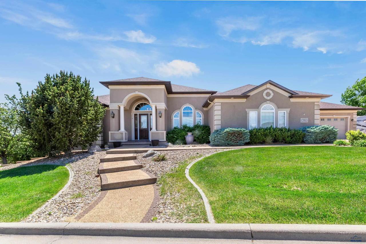 3911 City View Dr - Photo 1