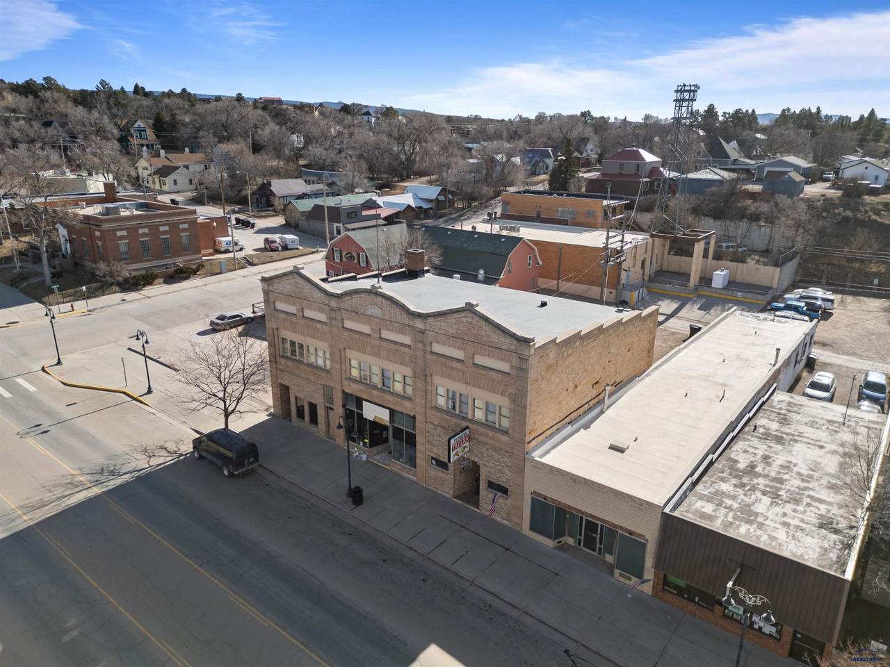 https://bt-photos.global.ssl.fastly.net/blackhills/1280_boomver_1_179508-2.jpg