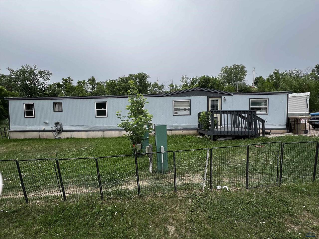 3024 Valley Dr - Photo 1