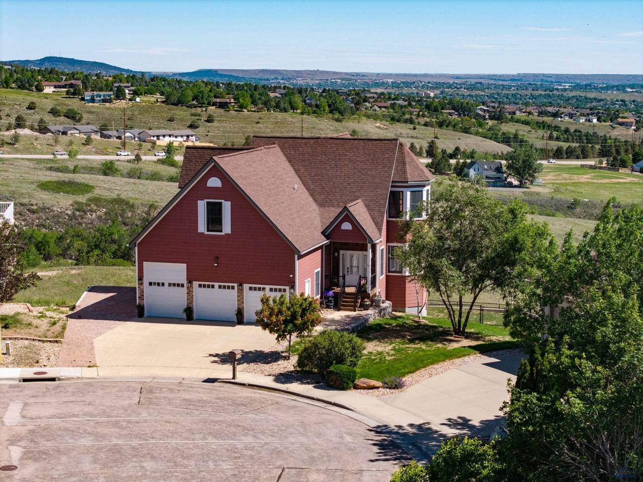 1110 Regency Ct - Photo 1