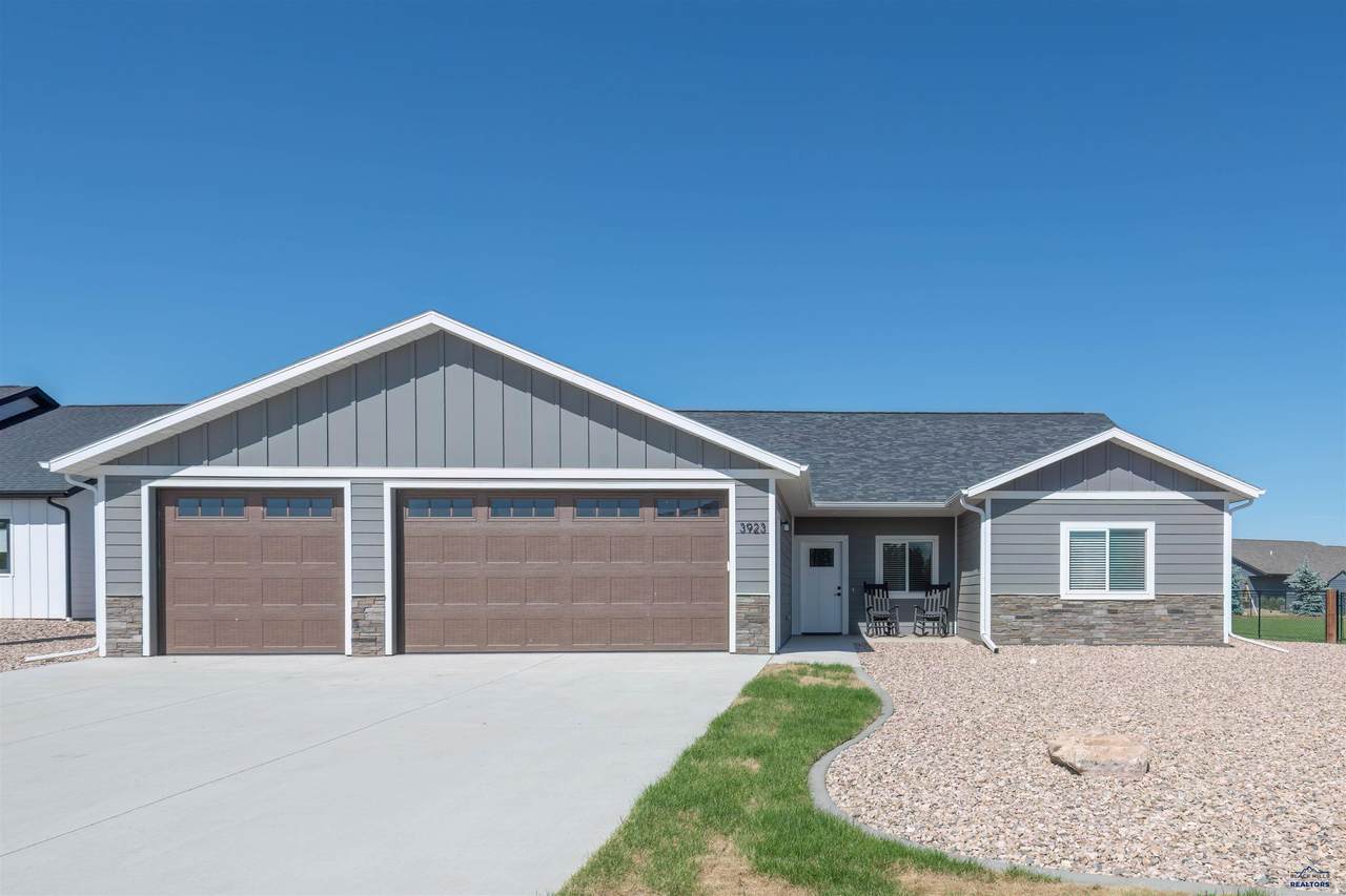 3923 Powder River Ave - Photo 1