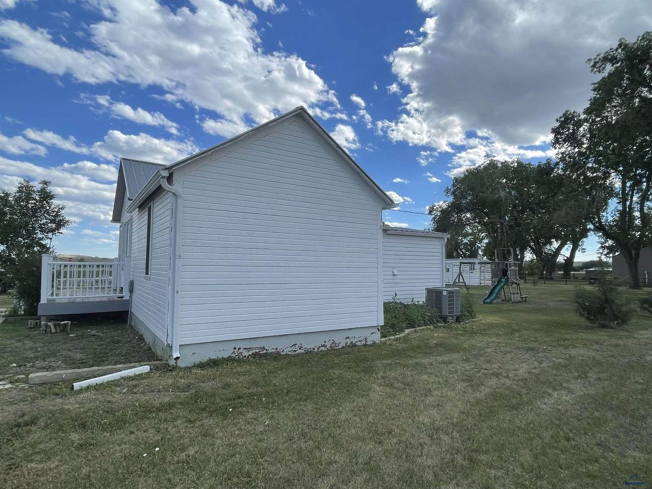 https://bt-photos.global.ssl.fastly.net/blackhills/1280_boomver_1_179580-2.jpg