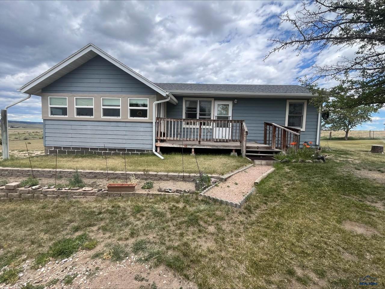 27932 Hwy 385 - Photo 1