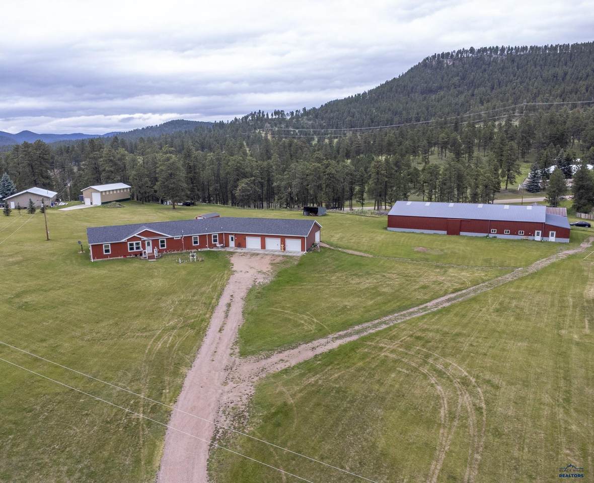 23033 Hisega Rd - Photo 1