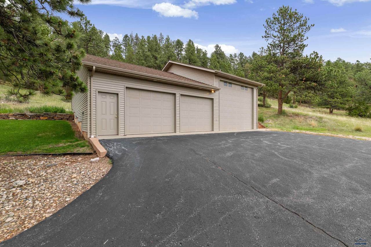 https://bt-photos.global.ssl.fastly.net/blackhills/1280_boomver_1_179720-2.jpg