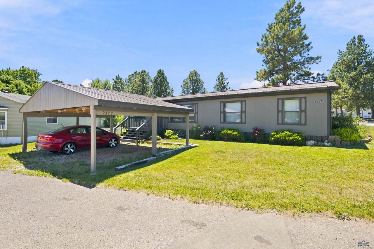 9379 Heritage Dr - Photo 1