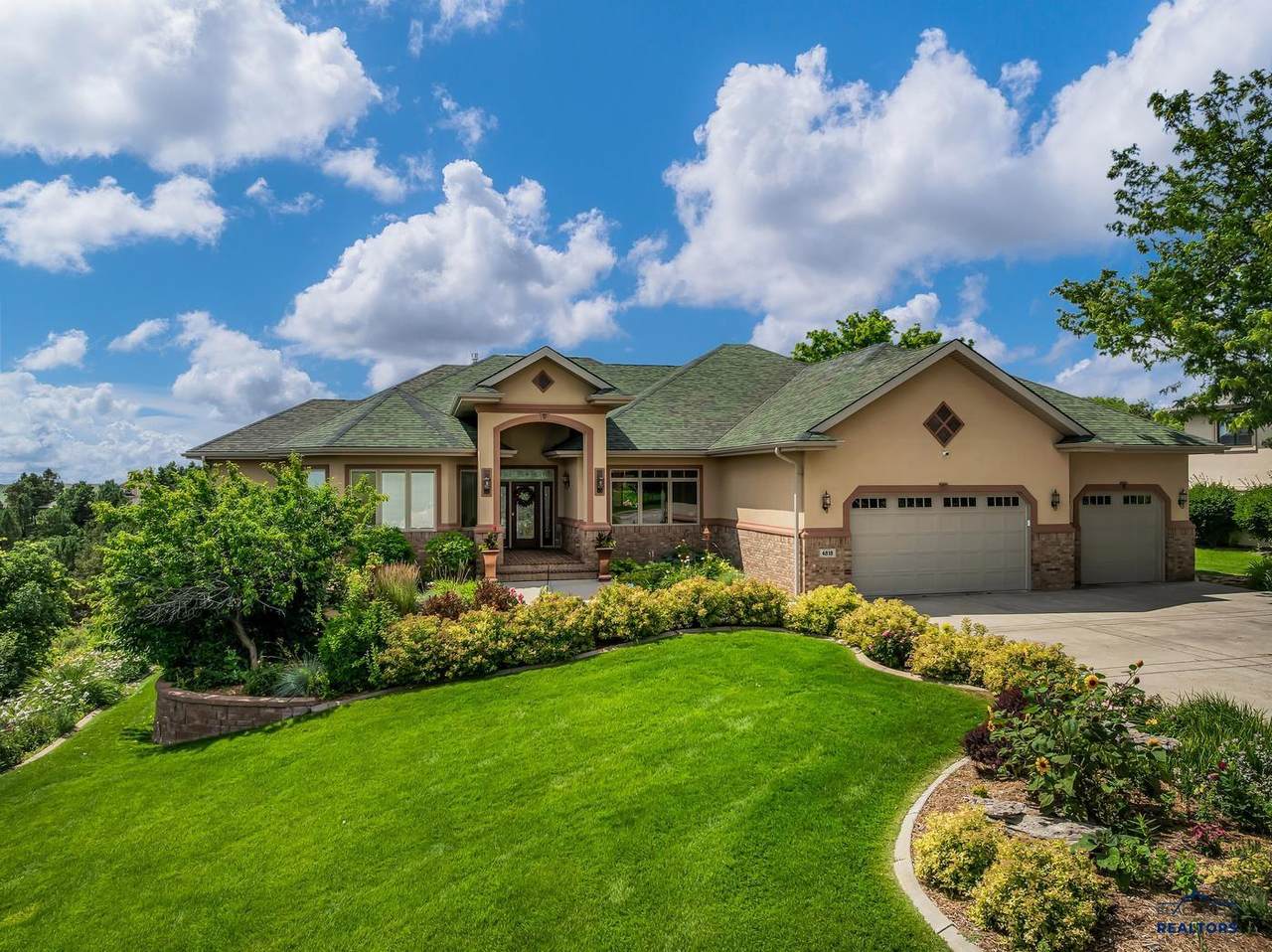 4818 Enchanted Pines Dr - Photo 1