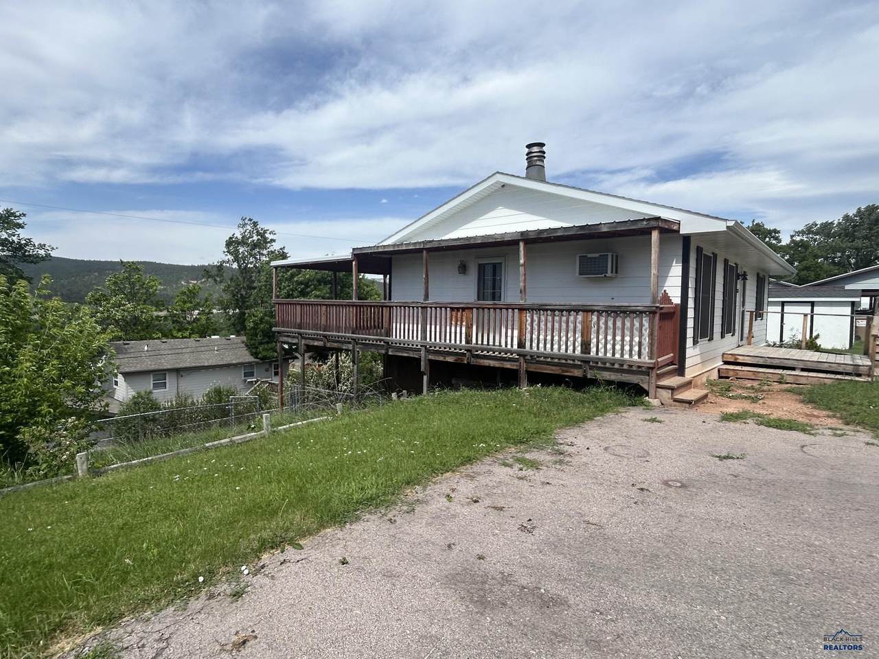 https://bt-photos.global.ssl.fastly.net/blackhills/1280_boomver_1_179775-2.jpg