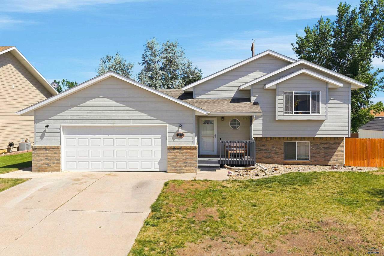 548 Field View Dr - Photo 1