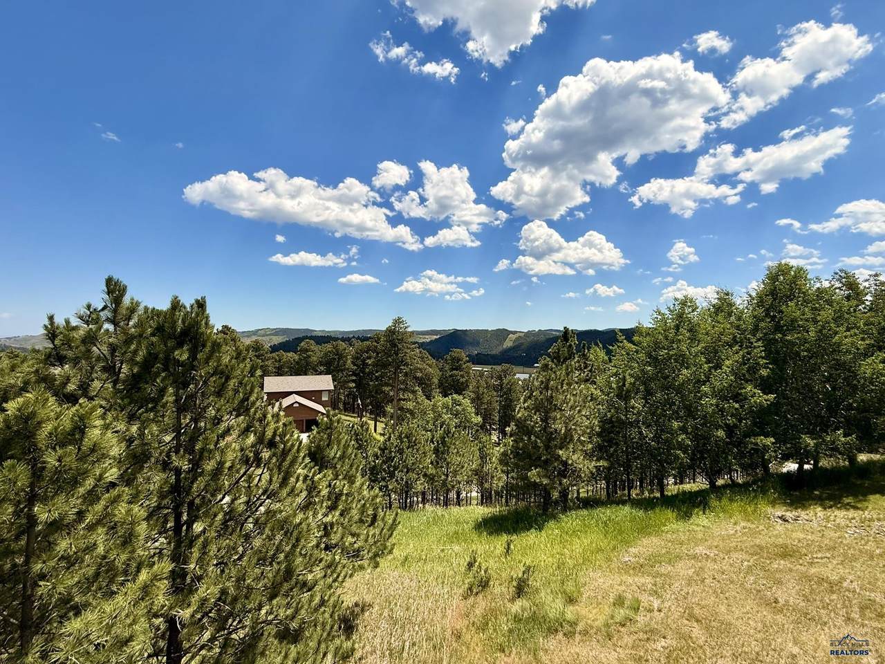 https://bt-photos.global.ssl.fastly.net/blackhills/orig_boomver_1_179981-2.jpg
