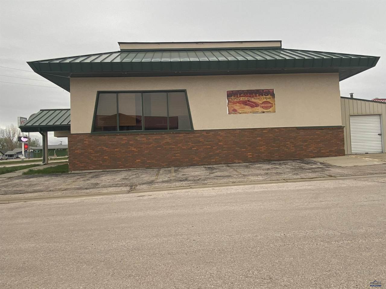https://bt-photos.global.ssl.fastly.net/blackhills/1280_boomver_1_180092-2.jpg
