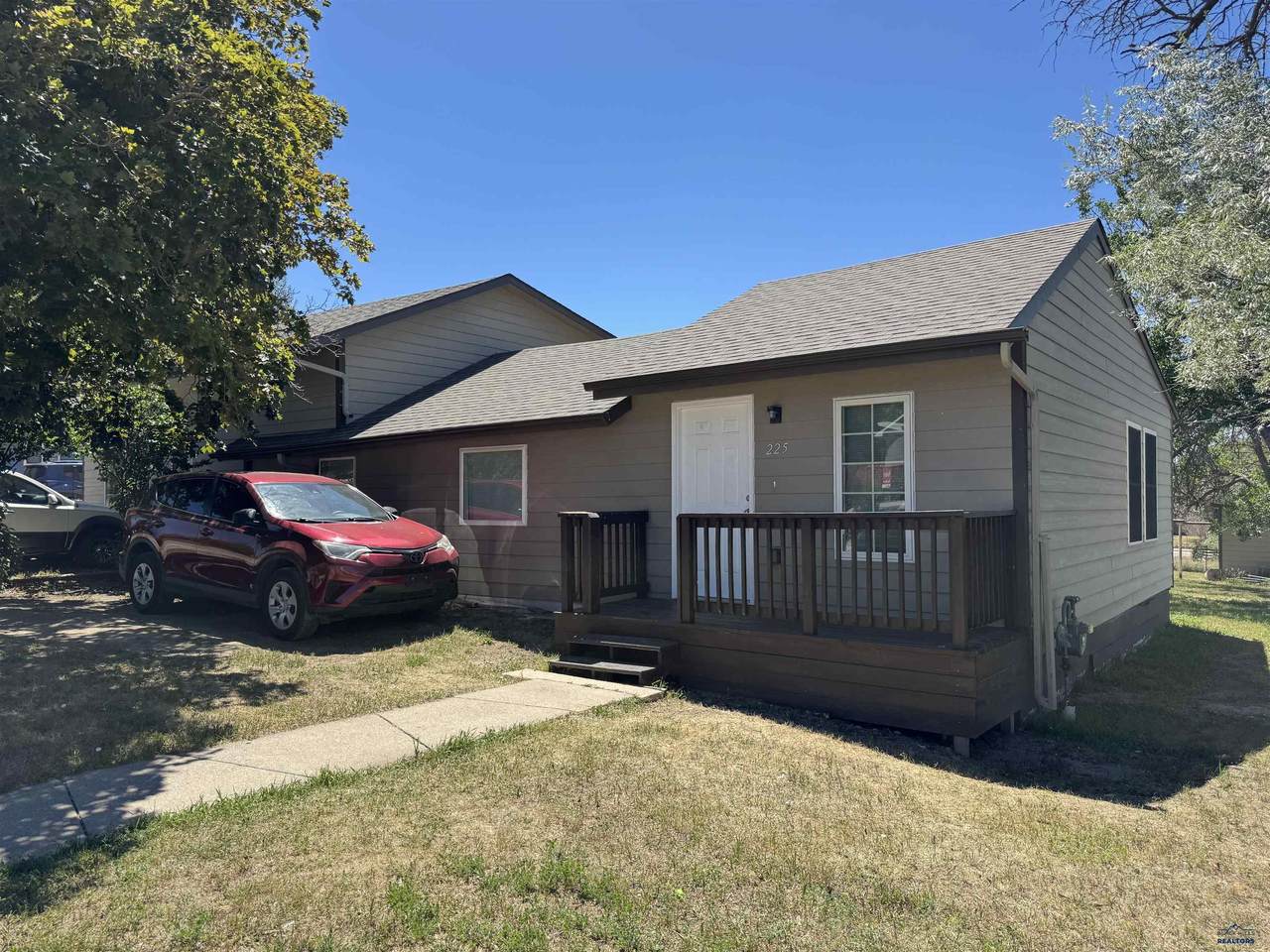 225 Patton - Photo 1