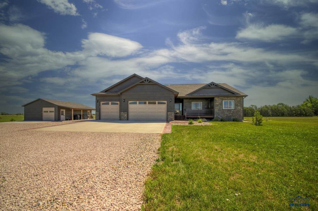 16564 Red Cedar Rd - Photo 1