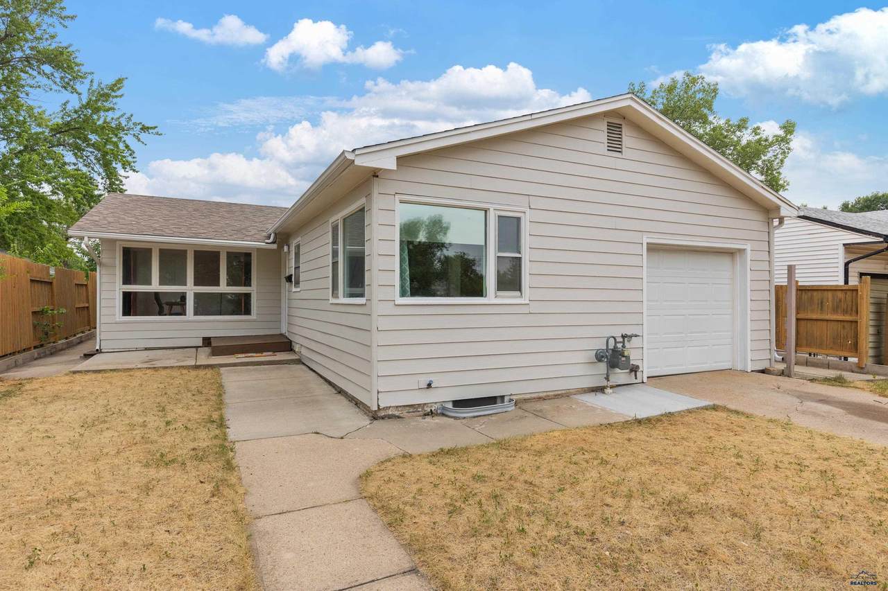 115 Indiana - Photo 1