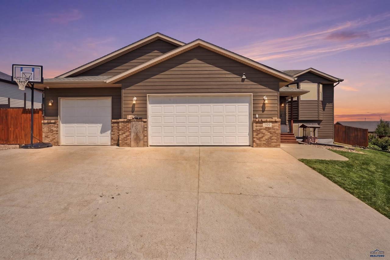1106 Lennon Lane - Photo 1