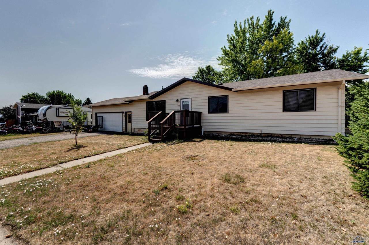 1502 Whitetail Dr - Photo 1