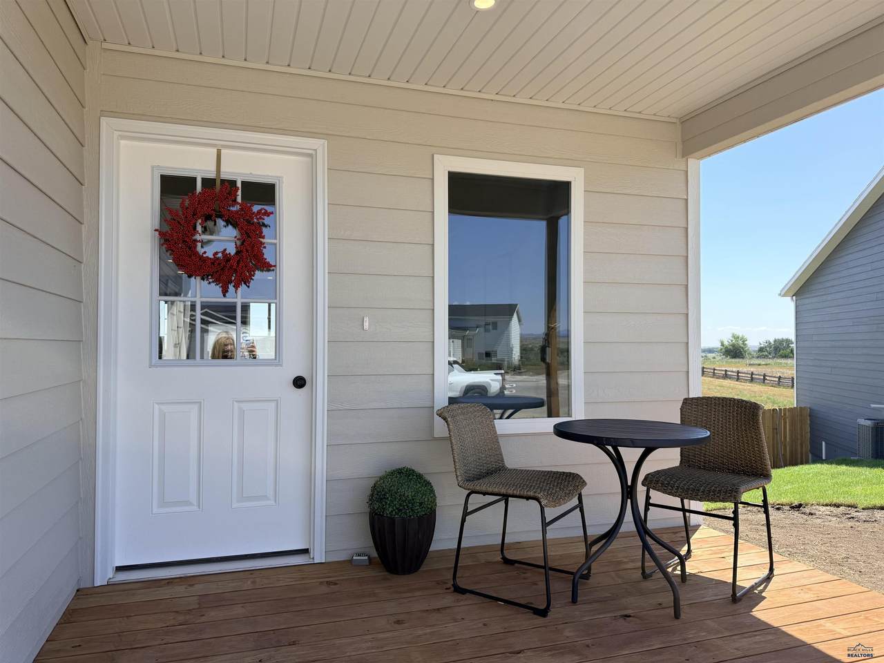 https://bt-photos.global.ssl.fastly.net/blackhills/1280_boomver_1_180284-2.jpg