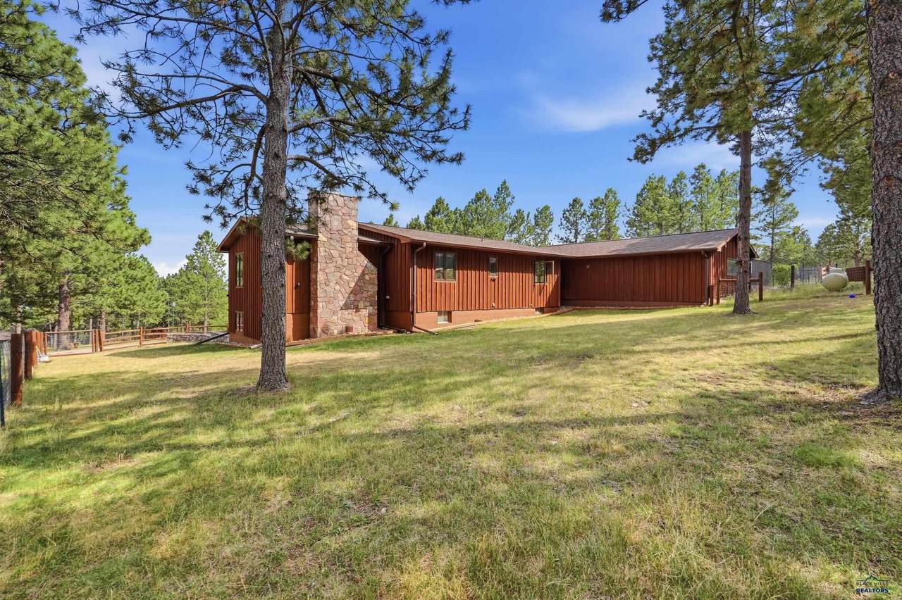 8109 Woodland Dr - Photo 1