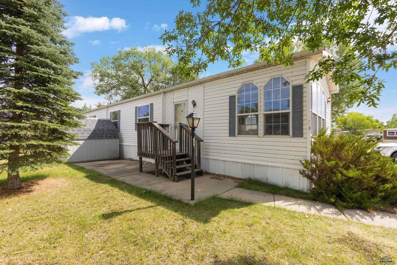 1702 Hwy 44 - Photo 1