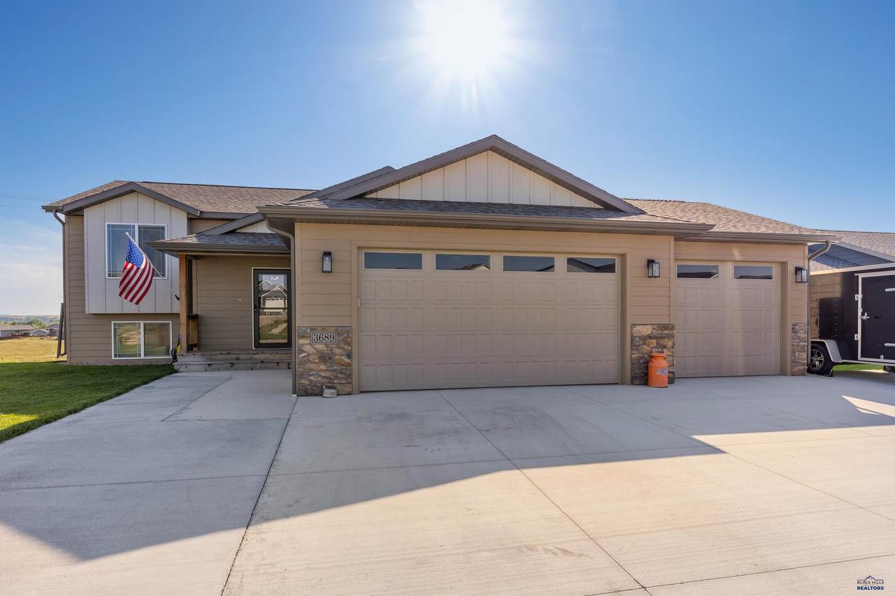 3689 Blackpowder Rd - Photo 1