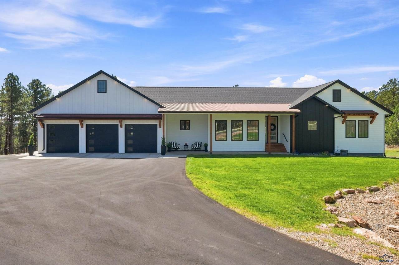 6877 Sun Ridge Rd - Photo 1
