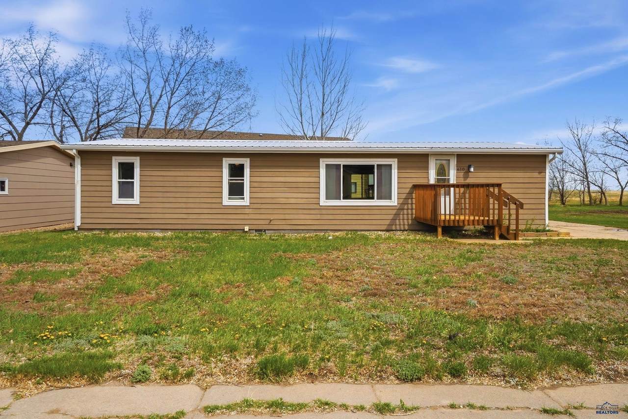 610 Hustead St - Photo 1