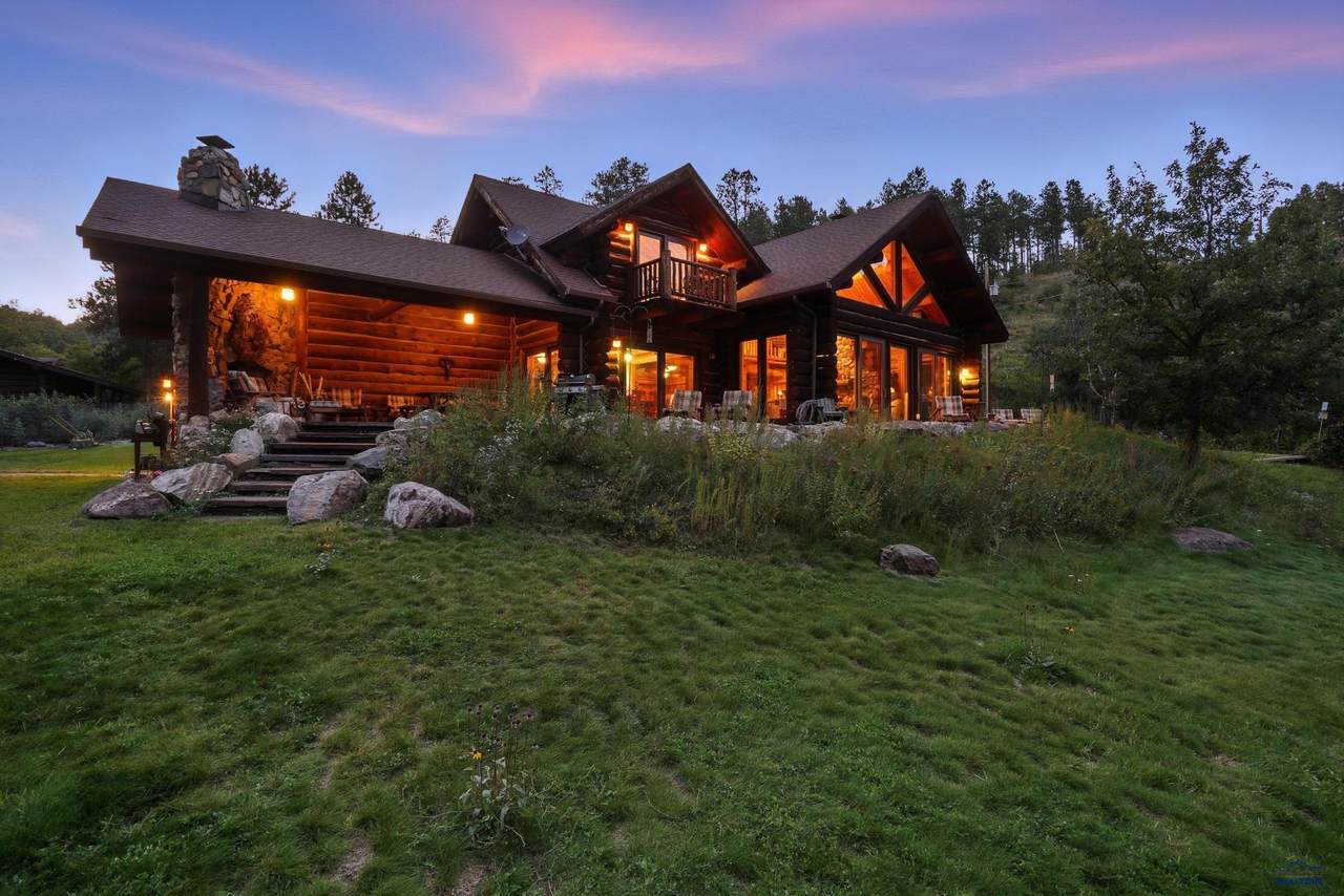 https://bt-photos.global.ssl.fastly.net/blackhills/1280_boomver_1_180873-2.jpg