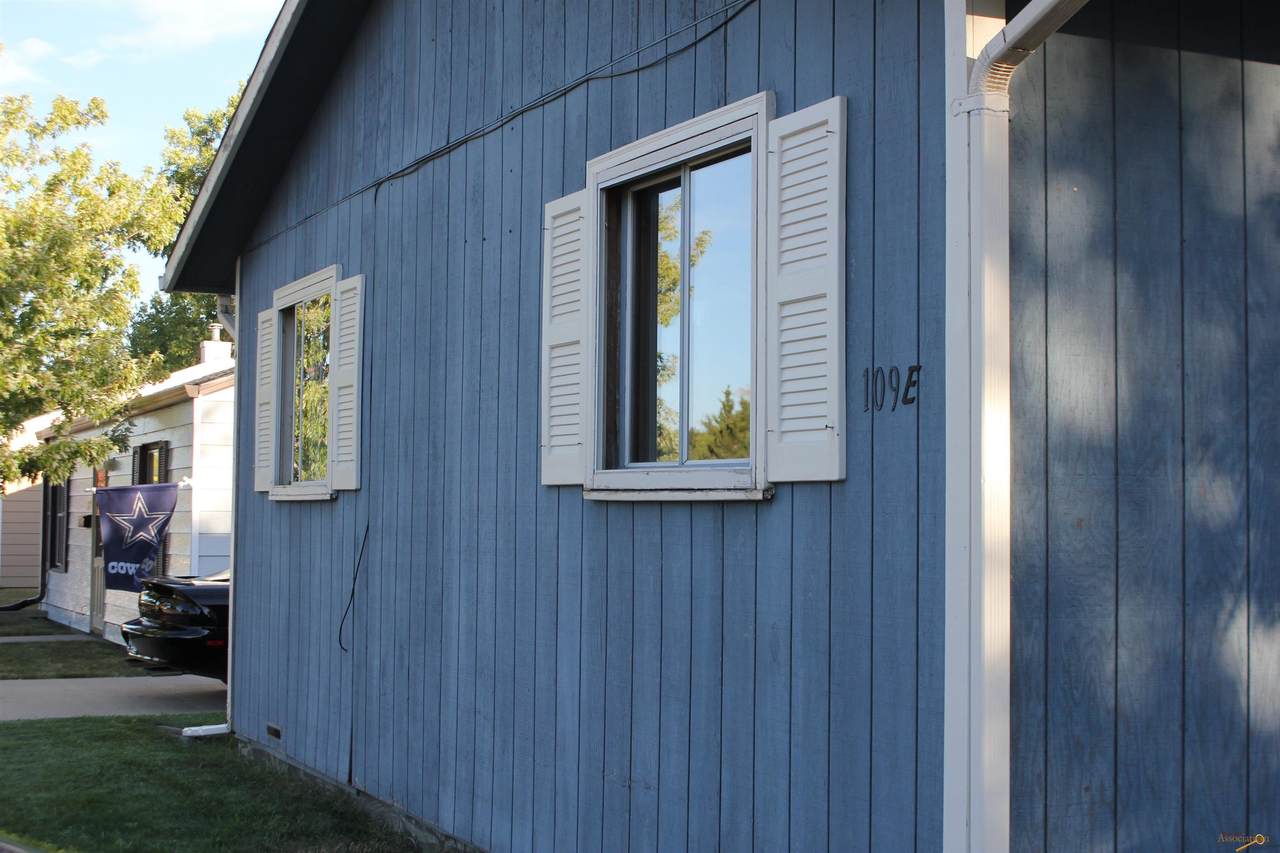 109 St Patrick - Photo 1