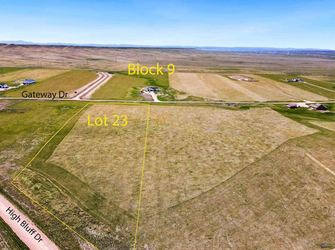 TBD Gateway Dr - Photo 1