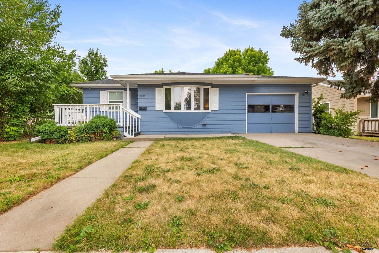 2739 St Anne - Photo 1