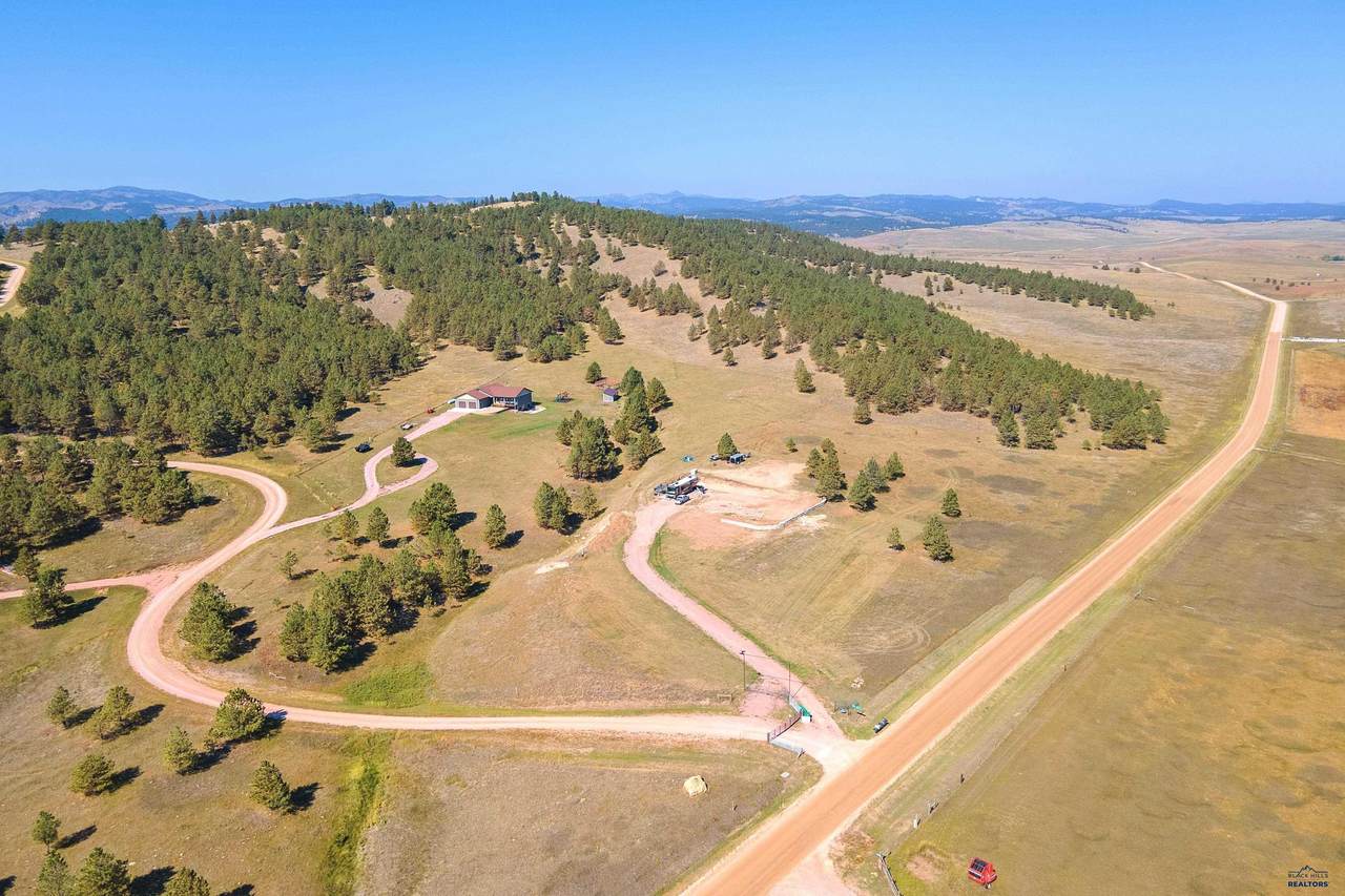 25490 Eagles Nest Dr - Photo 1