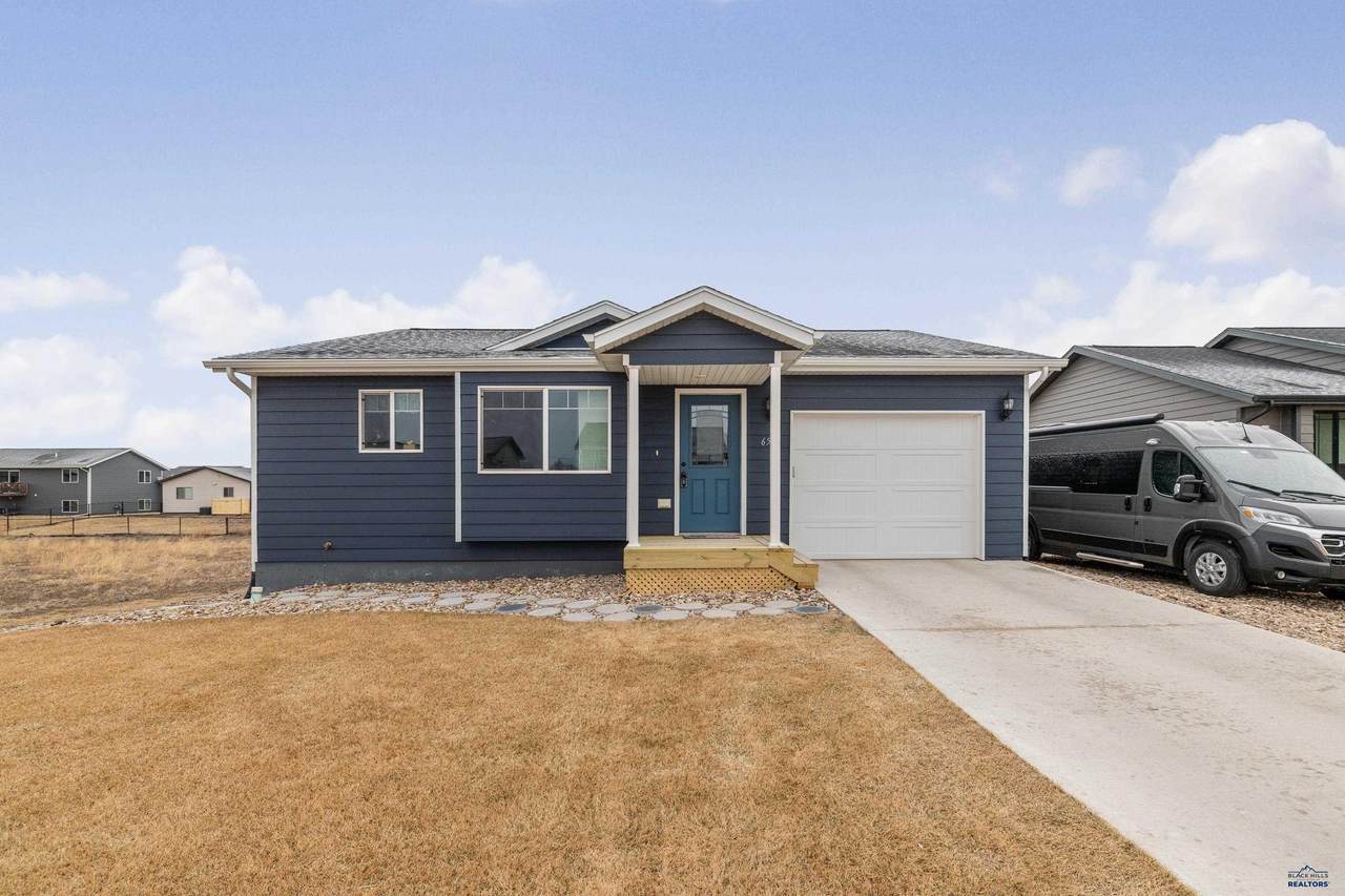 656 Bomber Way - Photo 1
