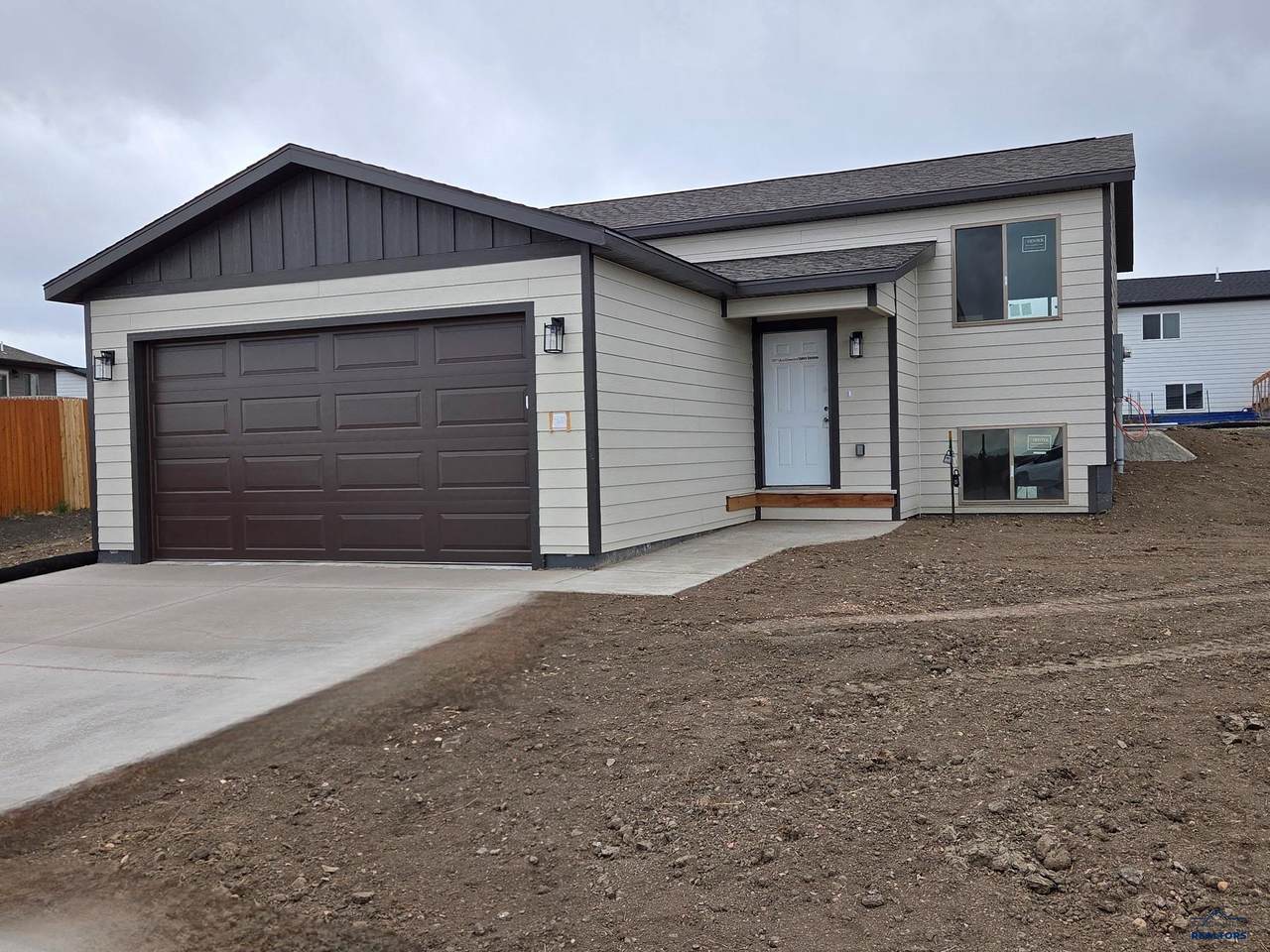 5601 Coal Bank Dr - Photo 1