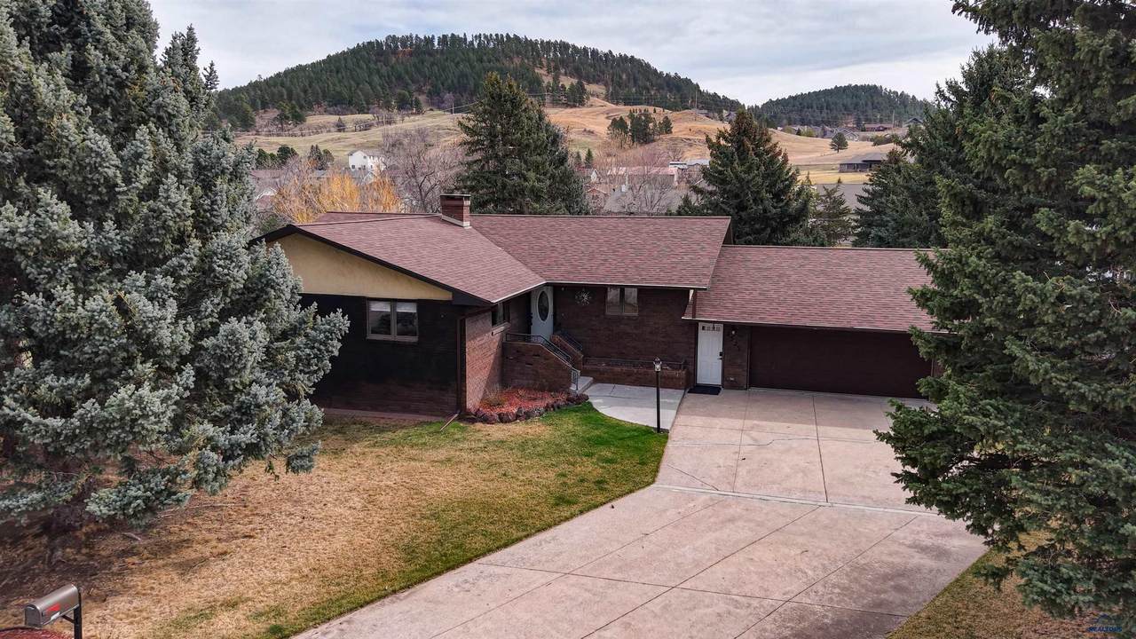 2322 Baldwin - Photo 1