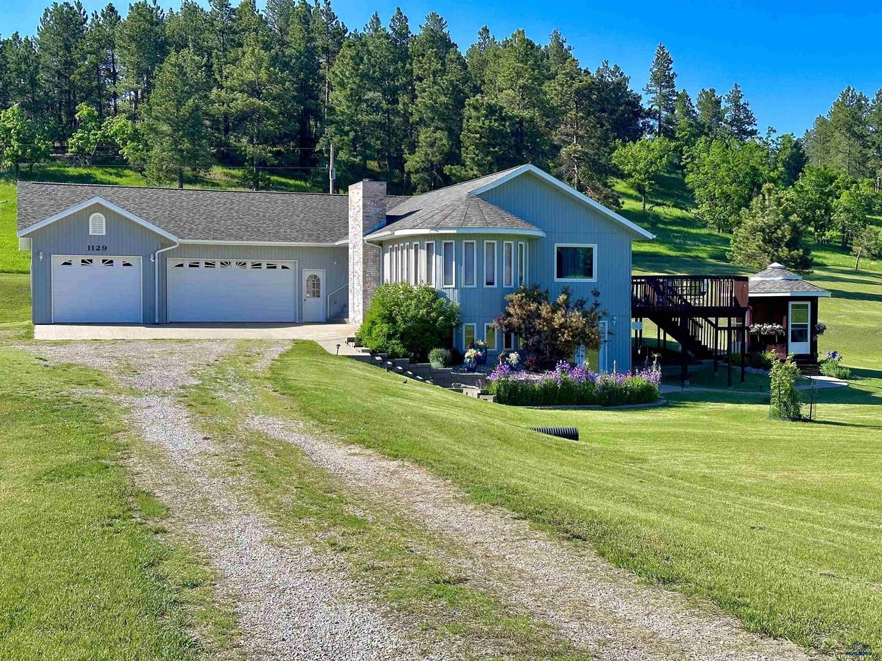 1129 Foothills Rd - Photo 1