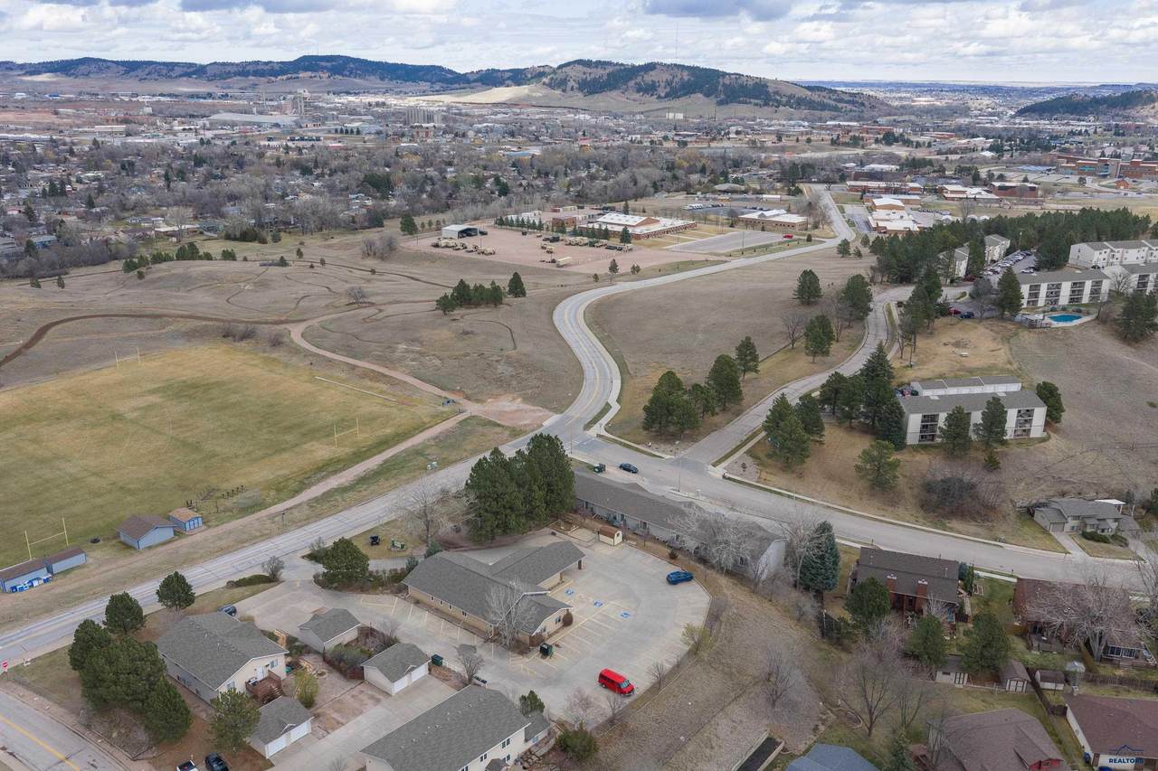 https://bt-photos.global.ssl.fastly.net/blackhills/1280_boomver_2_178409-2.jpg