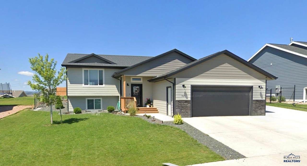 707 Summerfield Dr - Photo 1