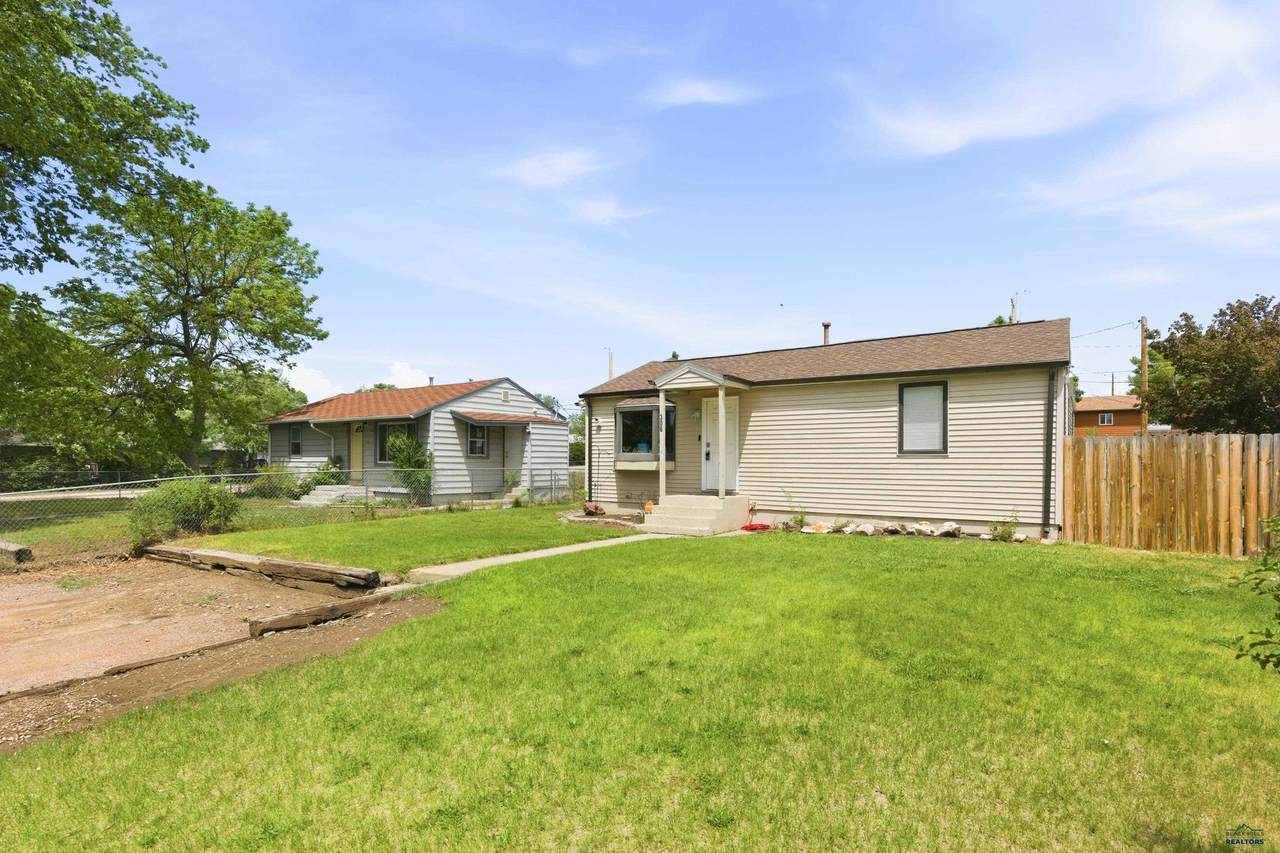 306 Jackson - Photo 1