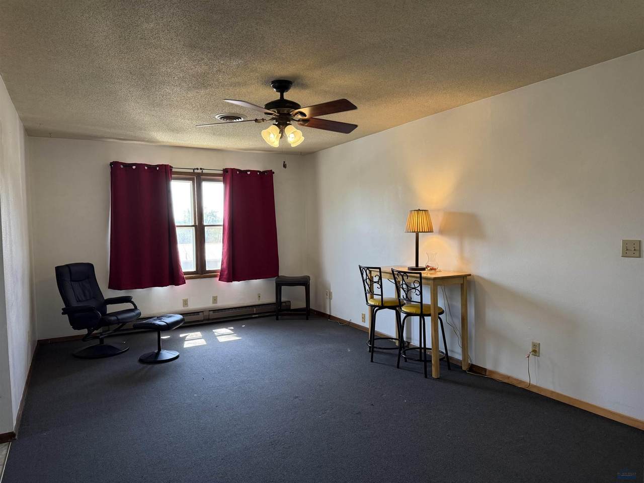 https://bt-photos.global.ssl.fastly.net/blackhills/1280_boomver_2_180333-2.jpg