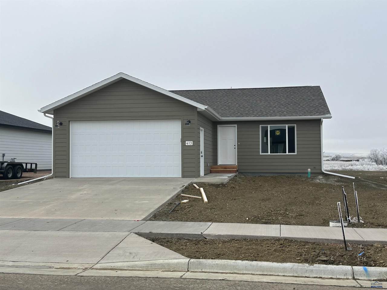 413 Alpha Ave - Photo 1