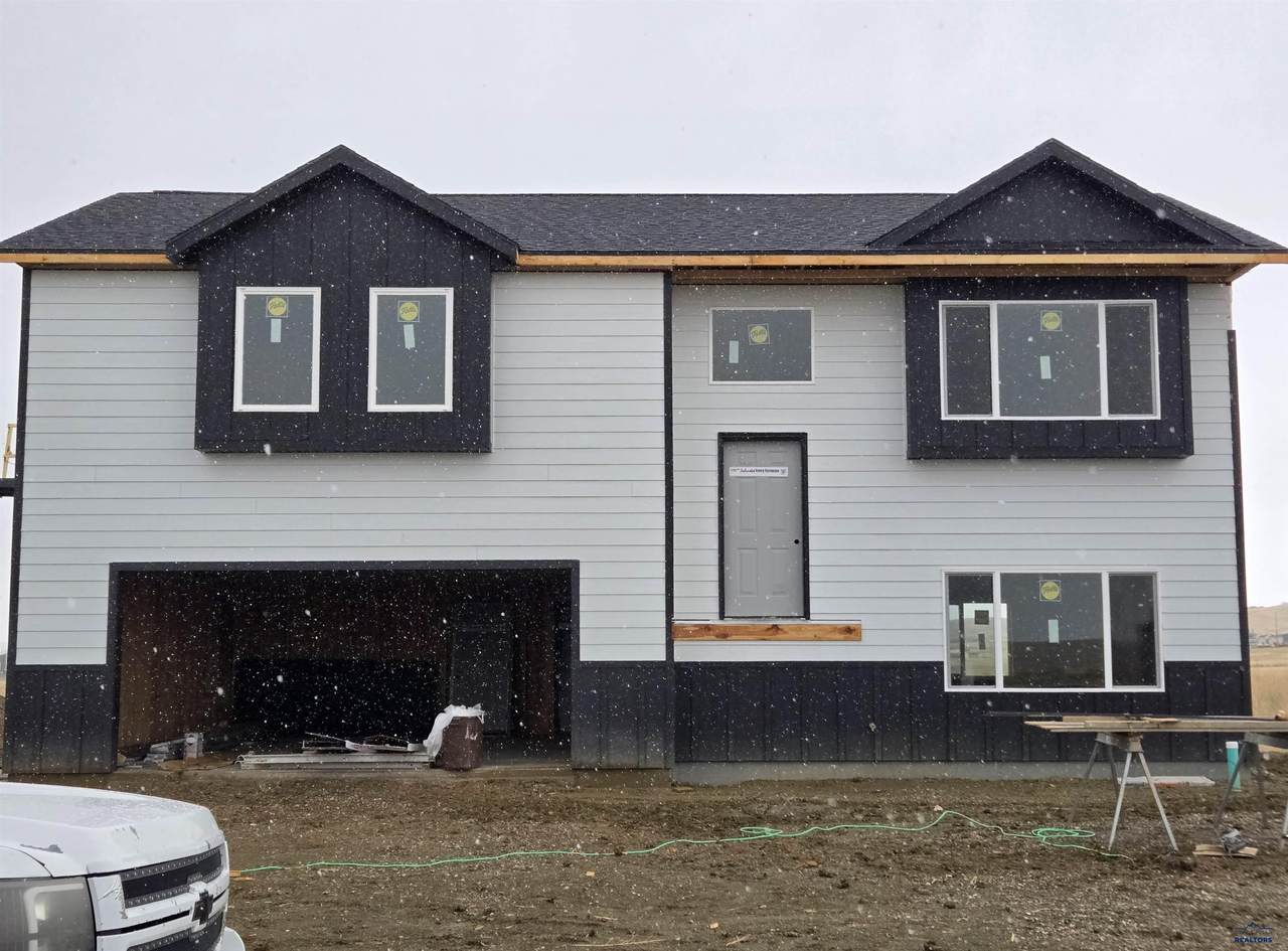 464 Alpha Ave - Photo 1