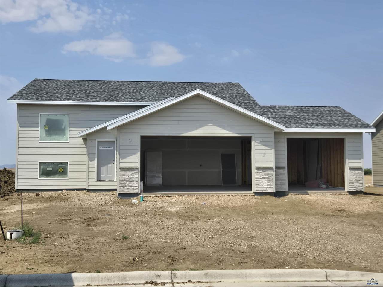 485 Alpha Ave - Photo 1