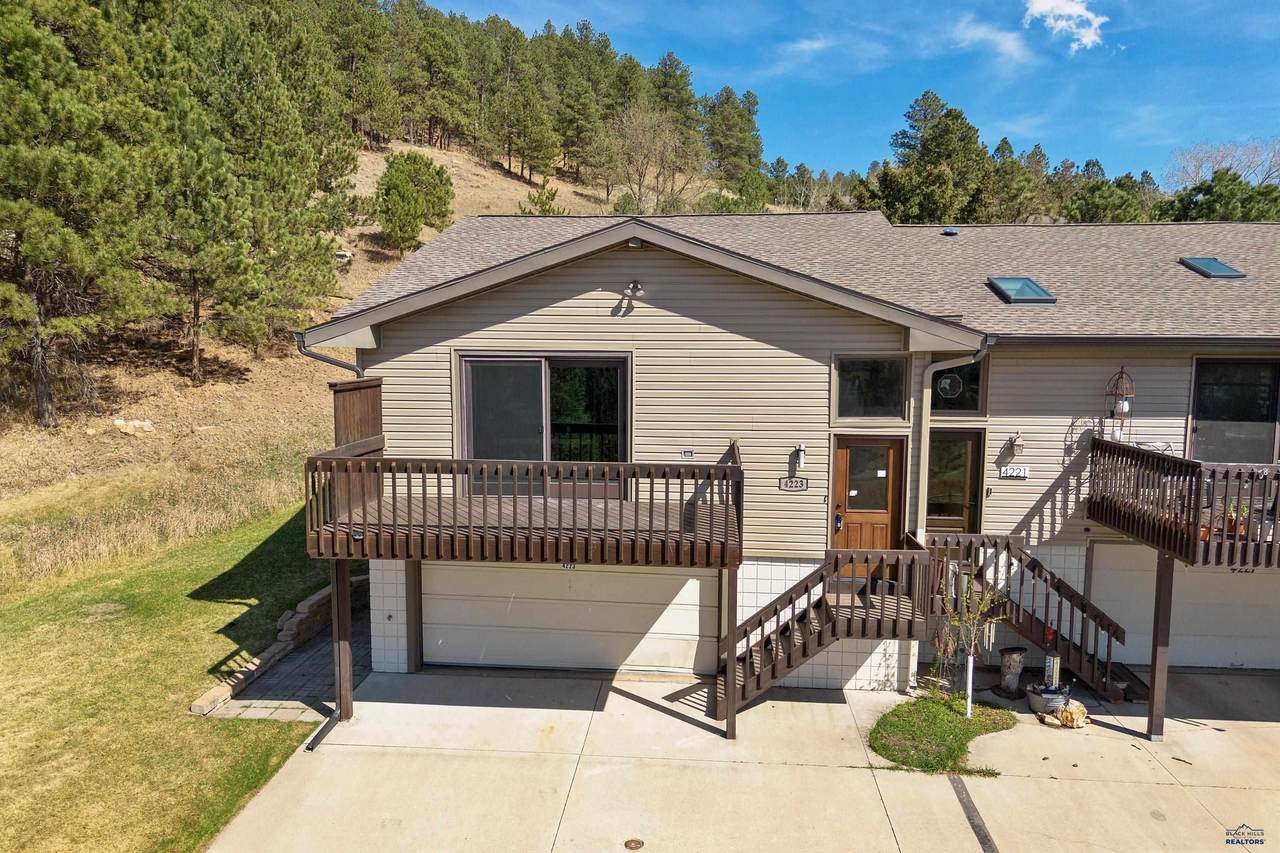 4223 Foothill Dr - Photo 1