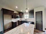 636 Rachel Ln - Photo 4