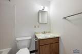 300 Aspen Dr - Photo 3